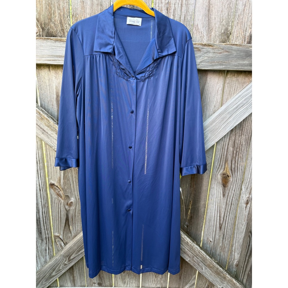 Vintage Vanity Fair Navy Blue Button Front Robe Embroidered Coloratura 31107 M